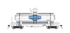 Bachmann Standard Oil - Tank Car (On30)
