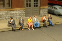 Bachmann Seated Platform Passengers - HO Scale