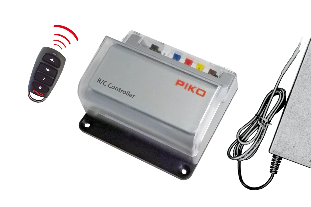 PIKO 35028 R/C ANALOG POWER SET, 5A/120V (G-SCALE) 1 PIKO 35028 R/C ANALOG POWER SET, 5A/120V (G-SCALE)