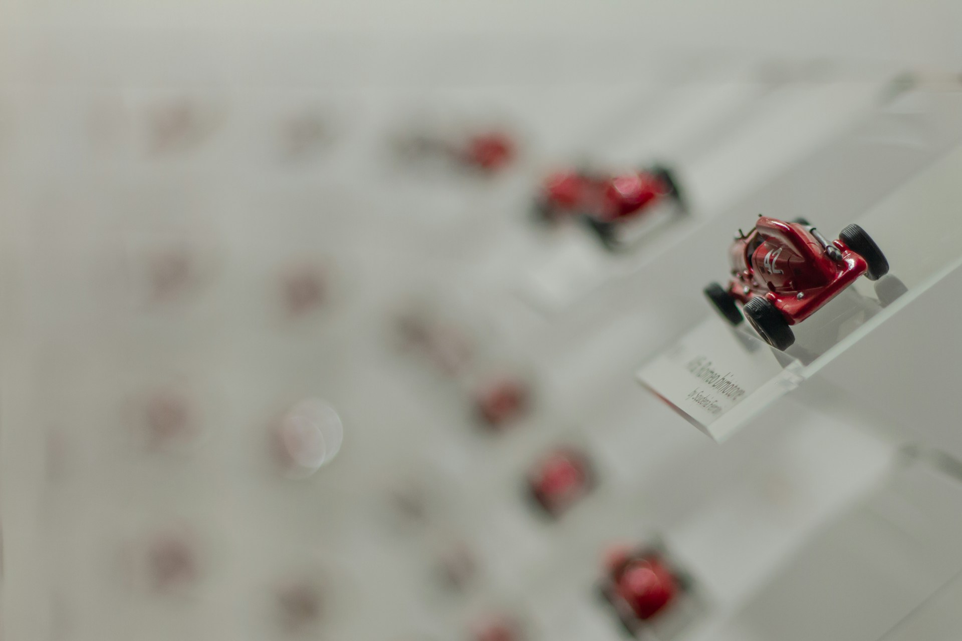 ModelToysWorld 4 ModelToysWorld -ModelToysWorld philip myrtorp raAw2c2vju4 unsplash